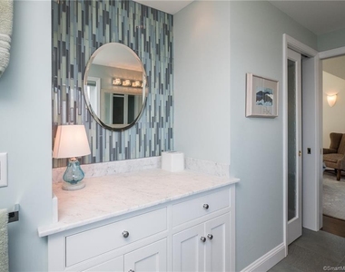 10 Morgan Point - Photo Thumbnail 31