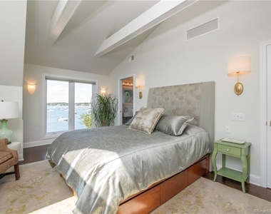 10 Morgan Point - Photo Thumbnail 28