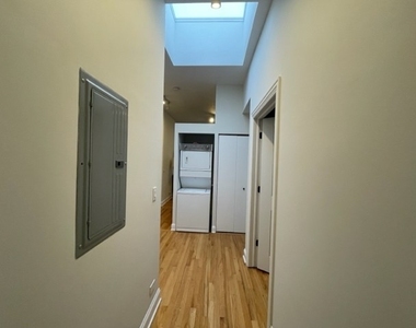 1345 N Wells Street - Photo Thumbnail 7