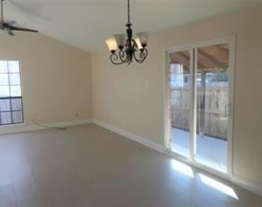 4522 Jenkins Street - Photo Thumbnail 14