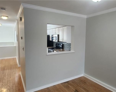 1425 Quinnipiac Avenue - Photo Thumbnail 12