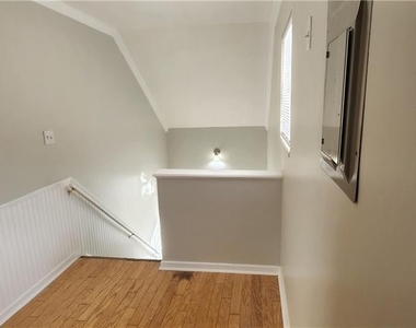 1425 Quinnipiac Avenue - Photo Thumbnail 13