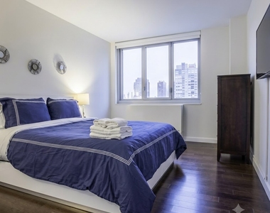 East 34th Street  - Photo Thumbnail 2