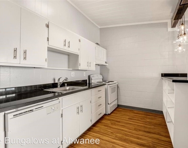 126 W Ahwanee Ave - Photo Thumbnail 12