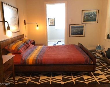 1540 W Elmdale Ave - Unit 3 - Photo Thumbnail 10