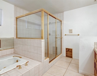 5125 Tara Avenue - Photo Thumbnail 15