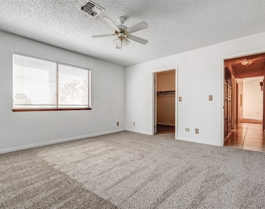 5125 Tara Avenue - Photo Thumbnail 19