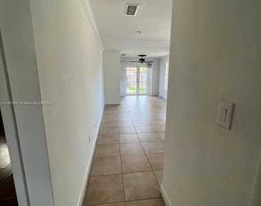 10951 W Flagler St - Photo Thumbnail 10