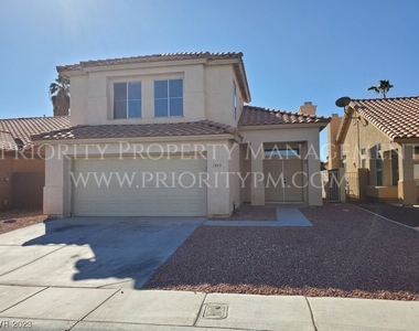 1849 Vista Del Oso Way - Photo Thumbnail 0