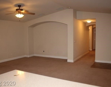 4808 Harmonize Court - Photo Thumbnail 8