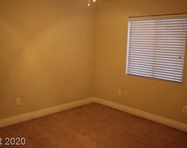 4808 Harmonize Court - Photo Thumbnail 10