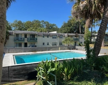 2325 W Pensacola Street - Photo Thumbnail 1