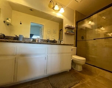 42302 W 62nd Street - Photo Thumbnail 10