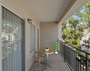 5925 Sycamore Canyon Blvd - Photo Thumbnail 17