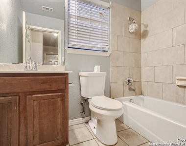 6811 John Marshall St - Photo Thumbnail 22