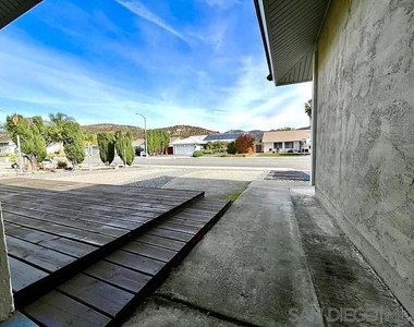 13350 Floral Ave - Photo Thumbnail 1