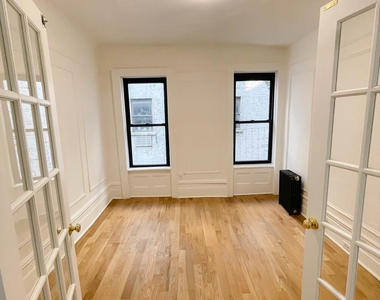 502 Amsterdam Ave - Photo Thumbnail 8