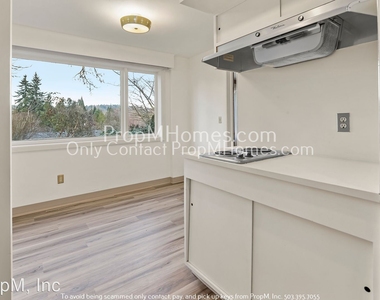 5541 Sw California Street - Photo Thumbnail 10