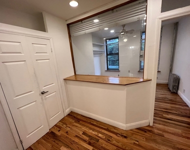 55 Clinton Street - Photo Thumbnail 8