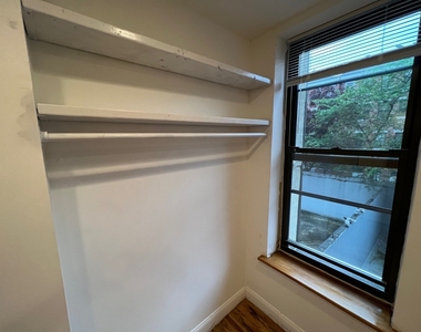 55 Clinton Street - Photo Thumbnail 2