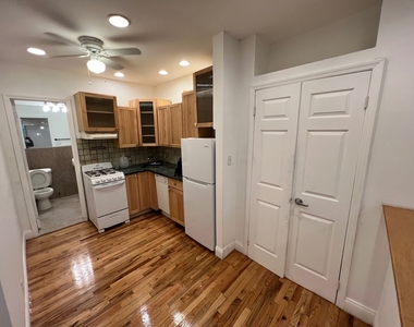 55 Clinton Street - Photo Thumbnail 5