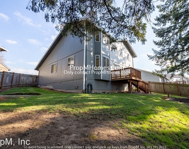 8449 Ne Windstone Street - Photo Thumbnail 11