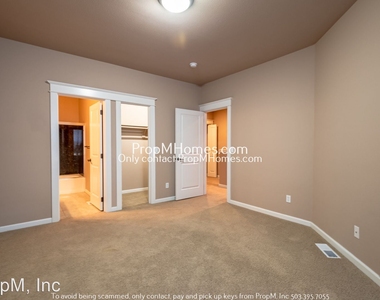 3240 Summerlinn Drive - Photo Thumbnail 5