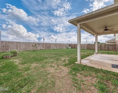 3406 Benbrook Springs Lane - Photo Thumbnail 43