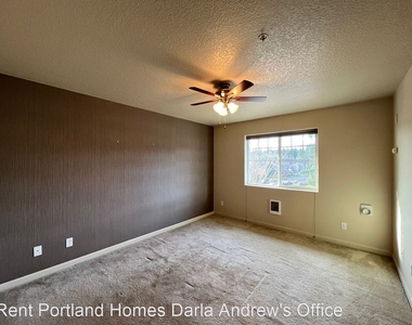 10664 Ne Holly St. Unit 307 - Photo Thumbnail 13