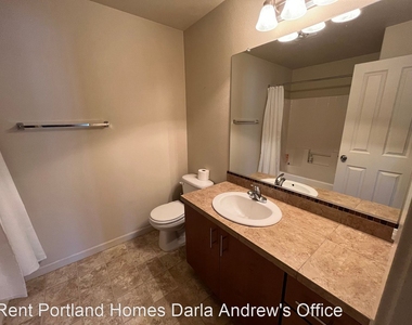 10664 Ne Holly St. Unit 307 - Photo Thumbnail 21