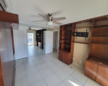 2871 N Ocean Boulevard - Photo Thumbnail 13