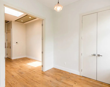 360 Central Avenue - Photo Thumbnail 5