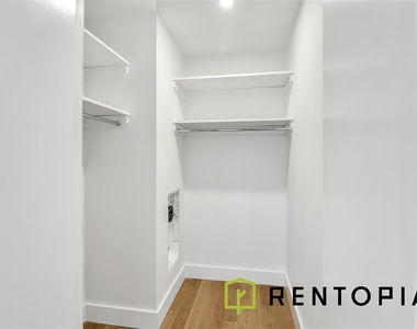 209 North 11th Street - Photo Thumbnail 6