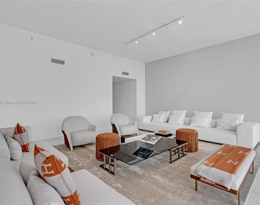 1000 Biscayne Blvd - Photo Thumbnail 20