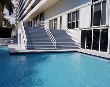 1627 Brickell Ave - Photo Thumbnail 23