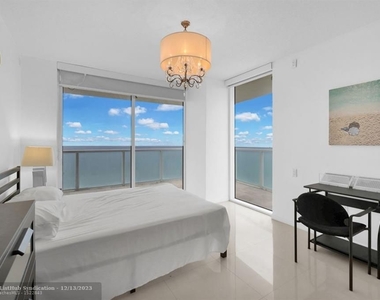 16699 E Collins Ave - Photo Thumbnail 24