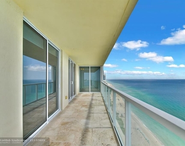 16699 E Collins Ave - Photo Thumbnail 33