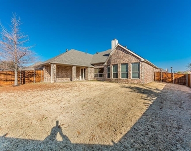 12723 Ridge Spring Drive - Photo Thumbnail 4