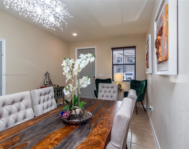 25360 Sw 115th Ct - Photo Thumbnail 2