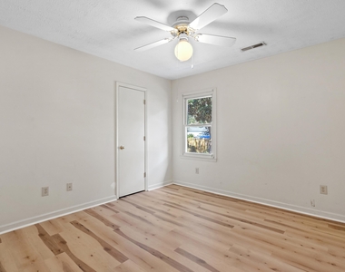 1601 Stuart Square Circle - Photo Thumbnail 19