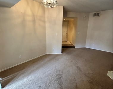 8455 W Sahara Avenue - Photo Thumbnail 9