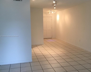 9375 Fontainebleau Blvd - Photo Thumbnail 6