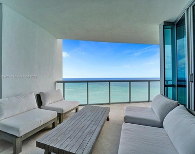 17121 Collins Ave - Photo Thumbnail 55