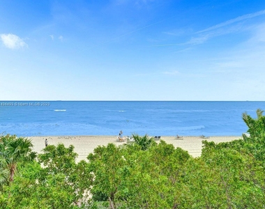 17121 Collins Ave - Photo Thumbnail 61