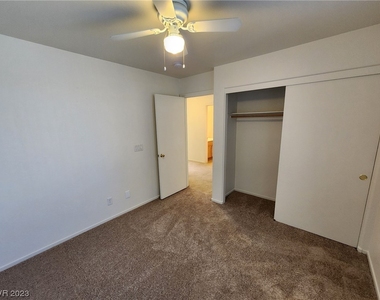 1130 Burnt Sky Avenue - Photo Thumbnail 26