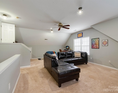 6110 Oxwynn Lane - Photo Thumbnail 30