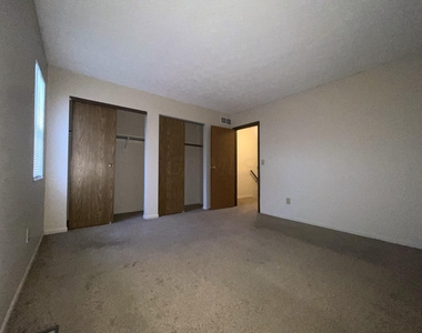 5276 Portland Street - Photo Thumbnail 17