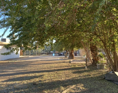 55216 Calhoun Street - Photo Thumbnail 2