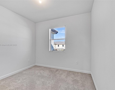 12875 Sw 243 Terr - Photo Thumbnail 9