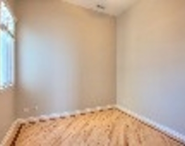 3012 W Fullerton Avenue - Photo Thumbnail 15